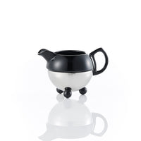 Design Creamer in Black