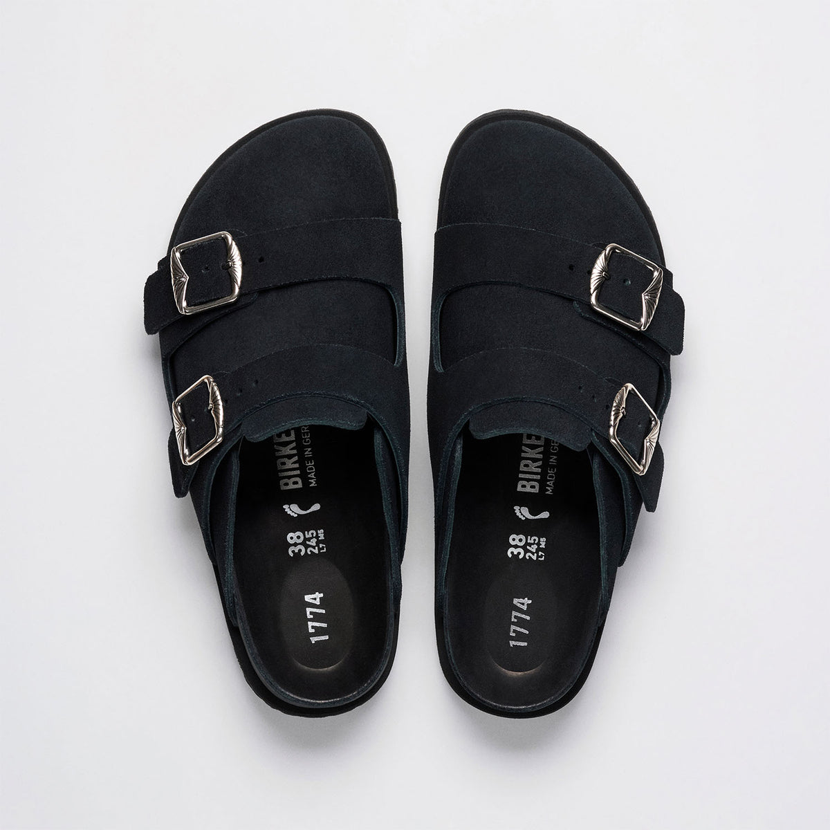 222 West Suede Cazador Black 1774