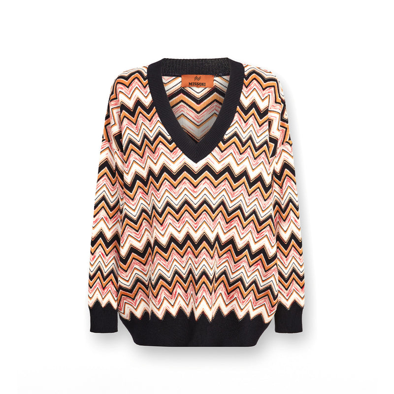 Oversized zigzag jumper with contrasting trim