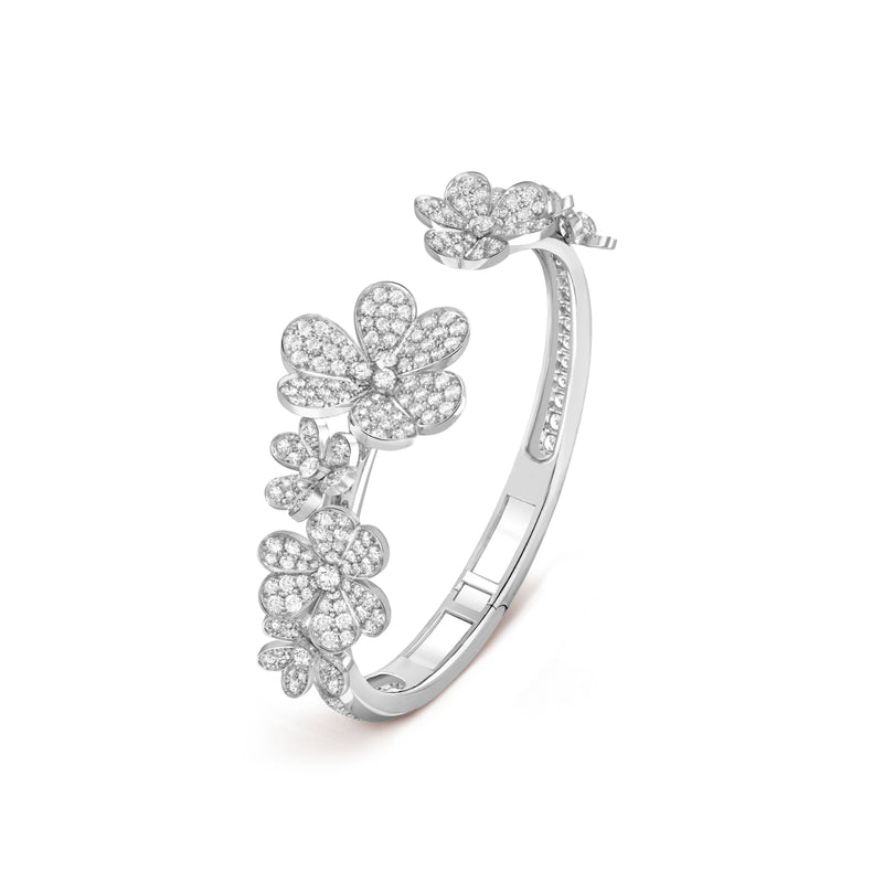 Frivole 7 Flowers Bracelet, White Gold, Paved Diamonds