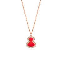Petite Wulu necklace in 18K rose gold with diamonds and red agate
