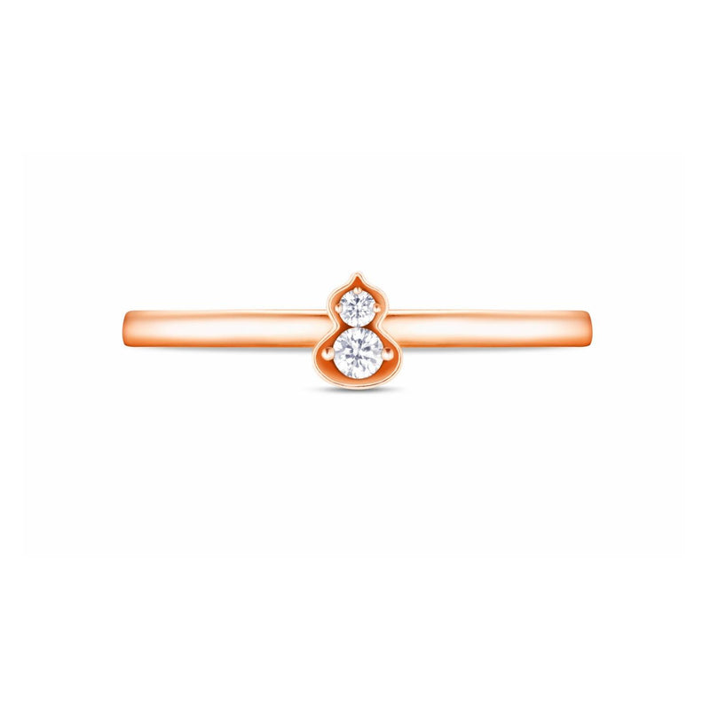 Wulu Mini Solitaire Ring in 18K Rose Gold Set with Diamonds